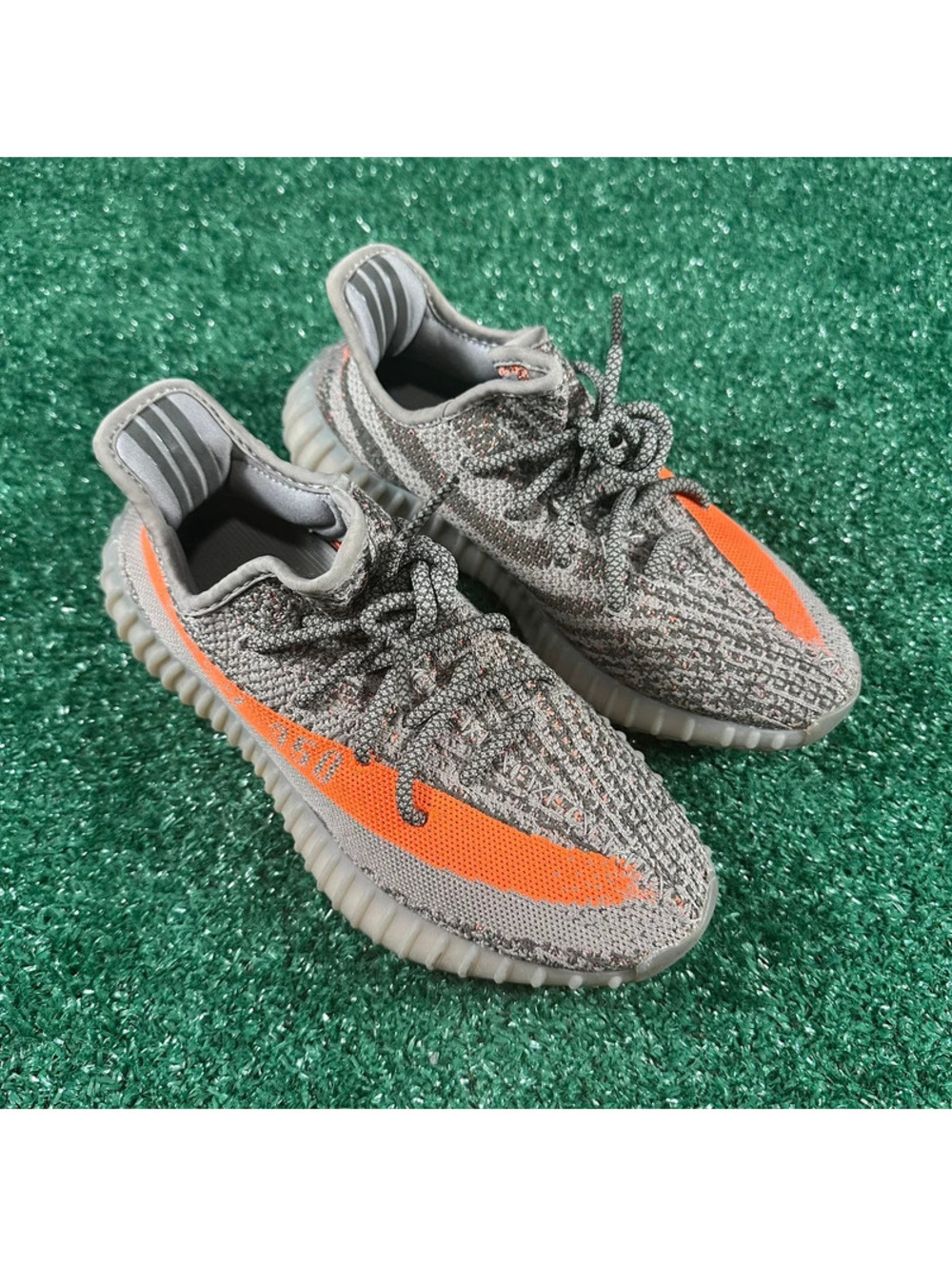 adidas Yeezy Boost 350 V2 in the "Beluga Reflective size 6.5